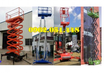 xe-nang-nguoi-thi-cong-xay-dung-ve-sinh-cac-toa-nha-sua-chua-dien