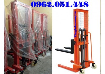 xe-nang-tay-cao-500kg-gia-re