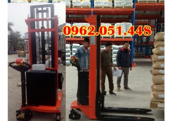 xe-nang-dien-1.5-tan-cao-3-met-gia-re-tai-dong-anh